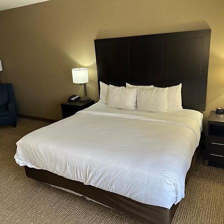 Comfort Inn & Suites North Little Rock Mccain Mall Esterno foto