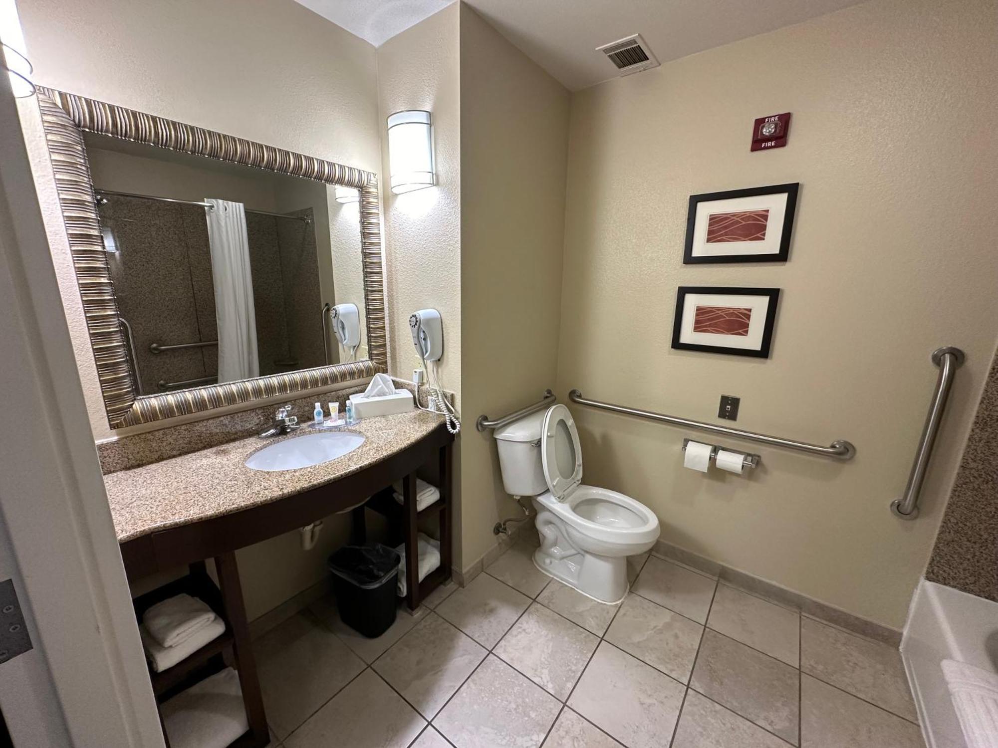 Comfort Inn & Suites North Little Rock Mccain Mall Esterno foto