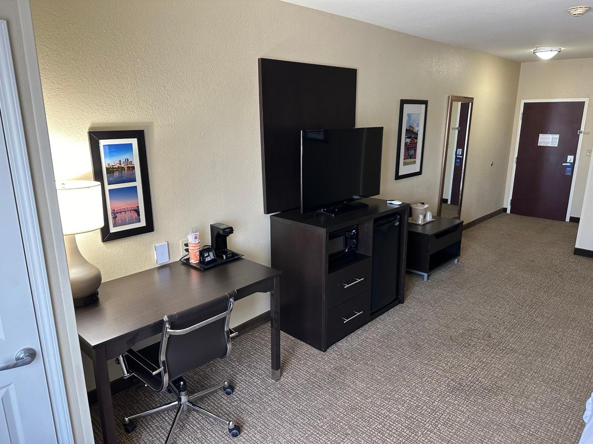 Comfort Inn & Suites North Little Rock Mccain Mall Esterno foto