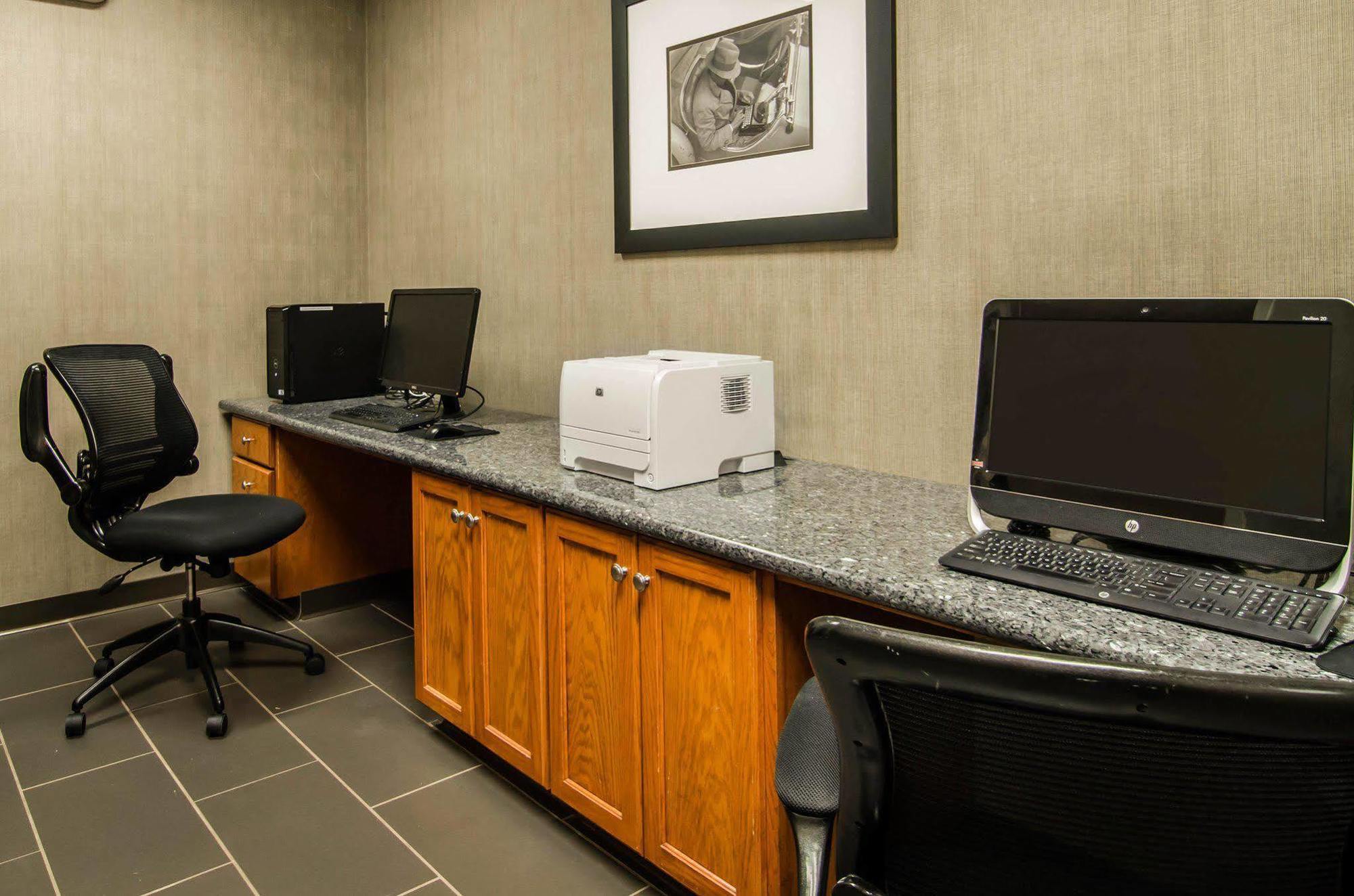 Comfort Inn & Suites North Little Rock Mccain Mall Esterno foto