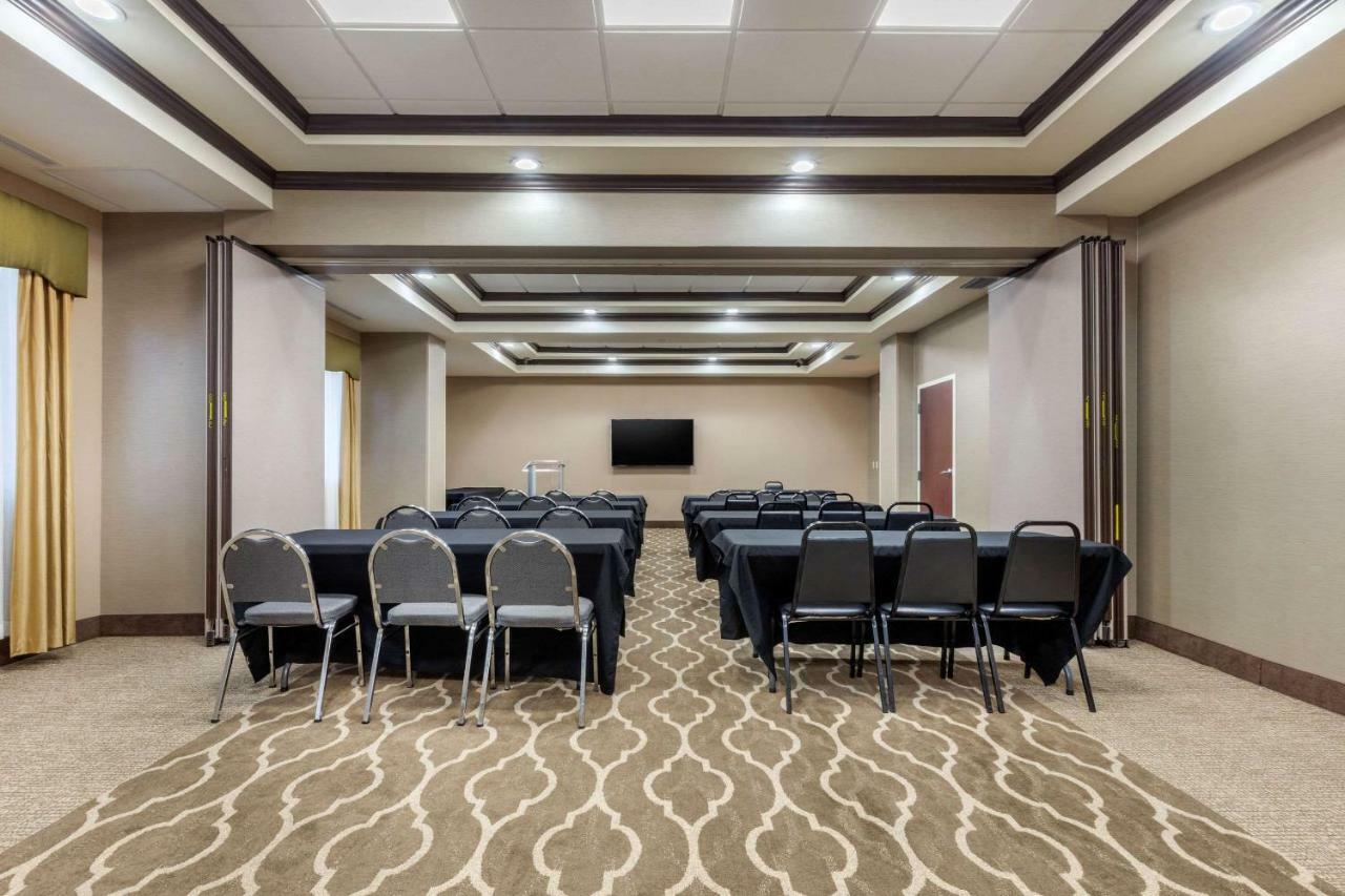 Comfort Inn & Suites North Little Rock Mccain Mall Esterno foto